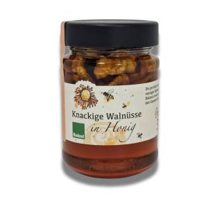 Walnüsse in Honig