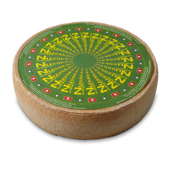 Luzerner Nusskäse